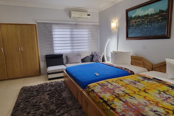 Room 10 of 58