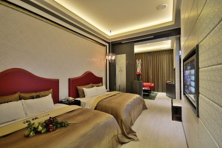 Room 9 of 57