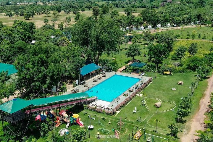 Pool 98 of 151