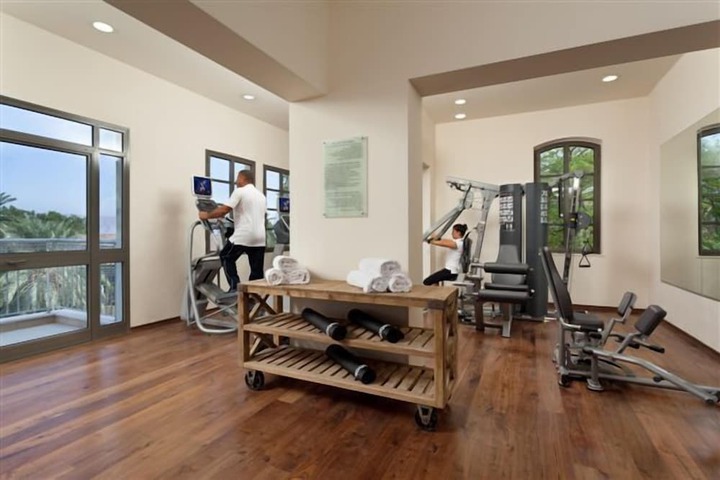 Health and Fitness 52 of 177