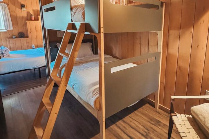Room 46 of 126