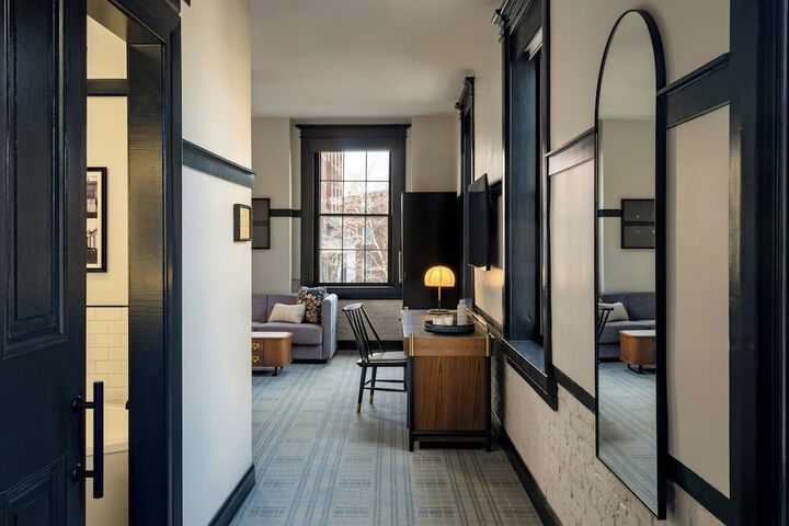 Room 20 of 55