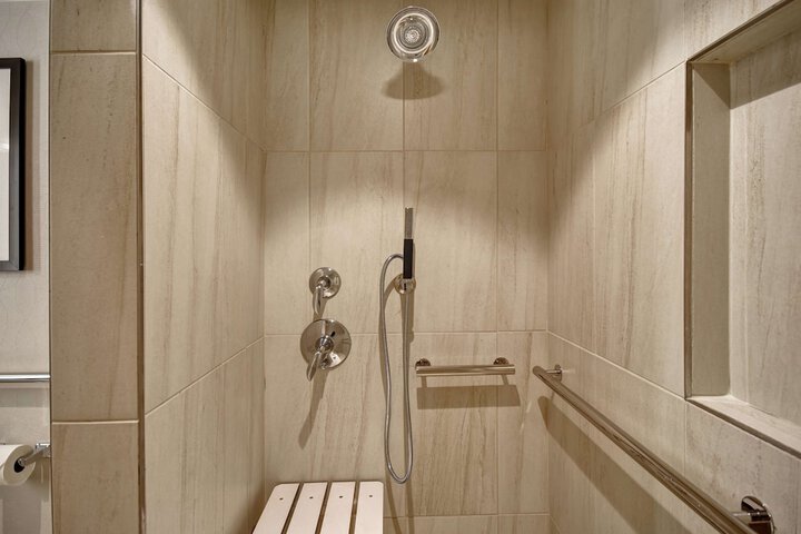 Bathroom shower