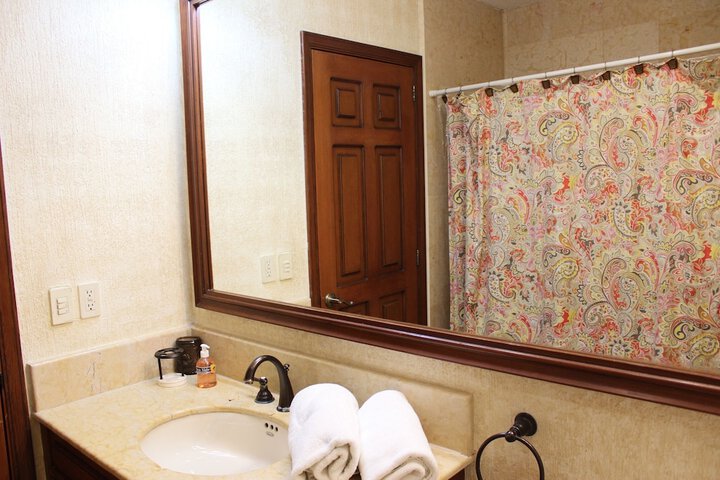Room 551 of 599