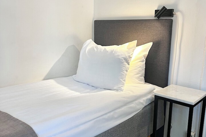 Room 12 of 57