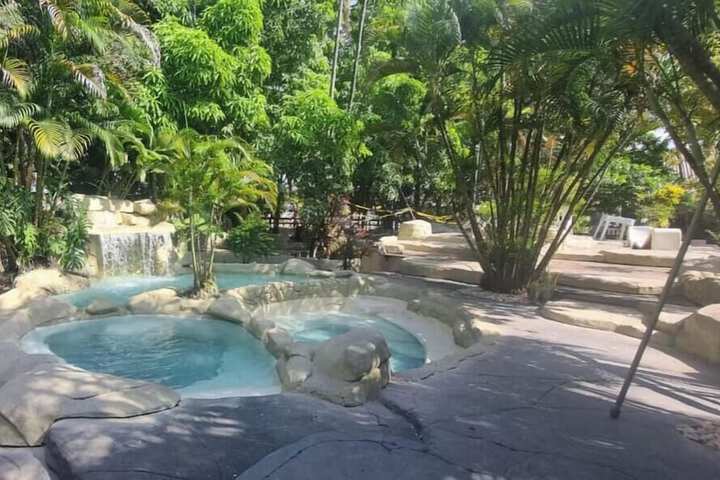 Pool Hotel