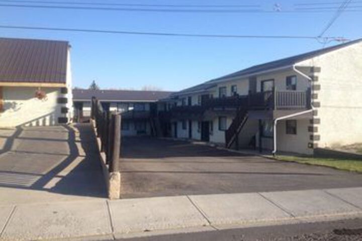 Outpost Motel