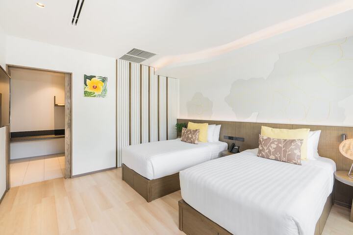 Room 34 of 95