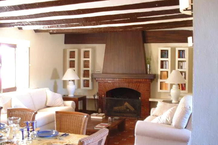 guest_rooms