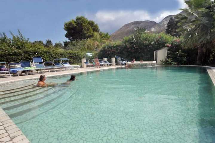 Pool Hotel
