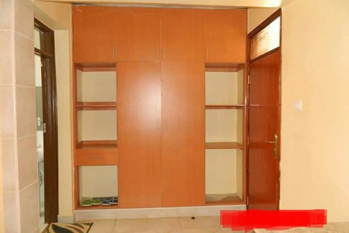 Room 11 of 19