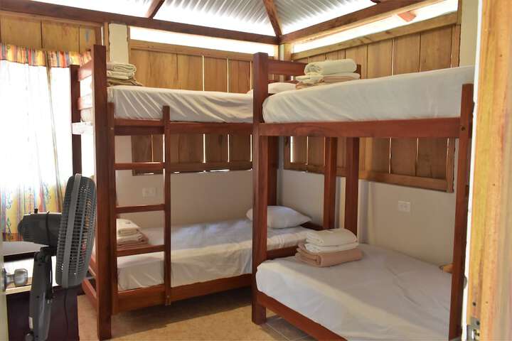 Room 5 of 89