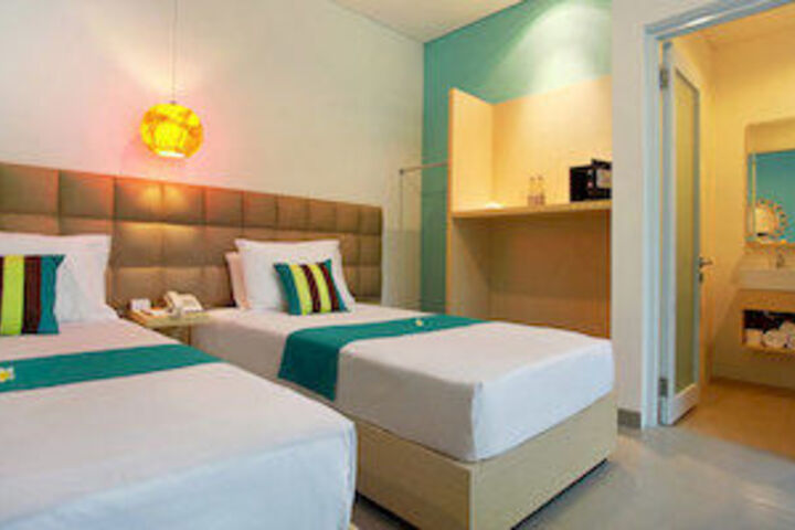 Room 7 of 14