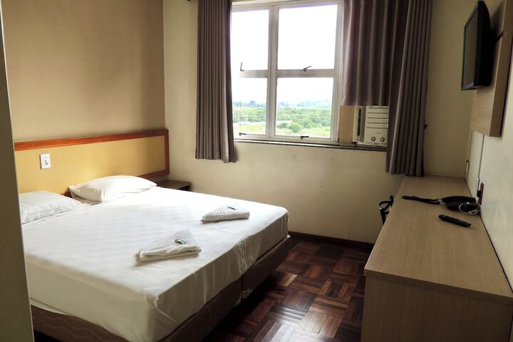 Room 44 of 113