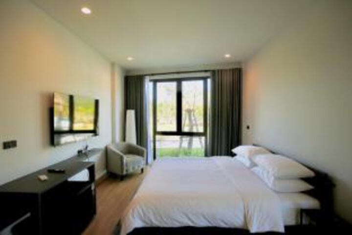 Room 21 of 23