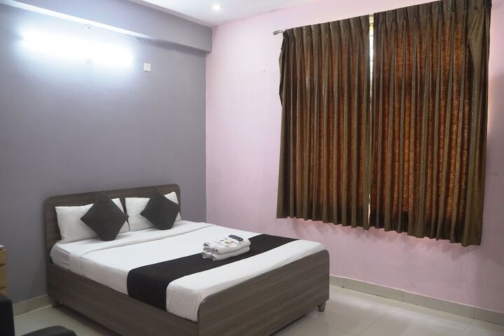 Room 21 of 37