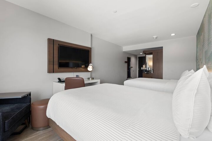 Room 41 of 66