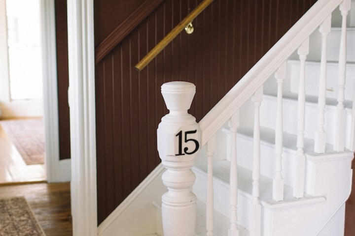 Room 27 of 106