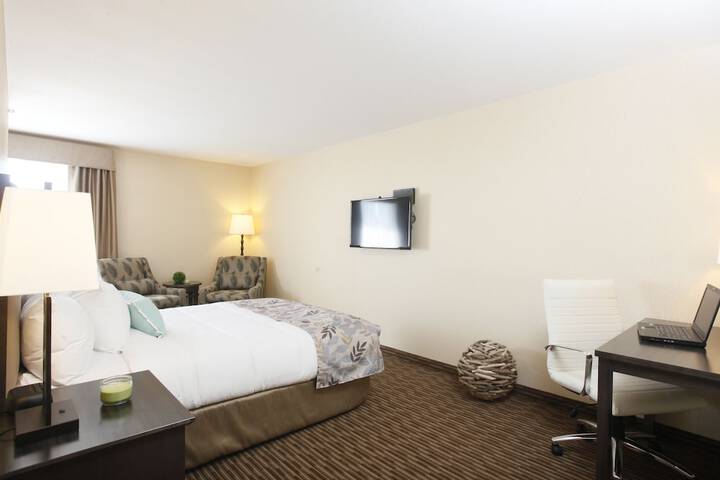 Room 10 of 42