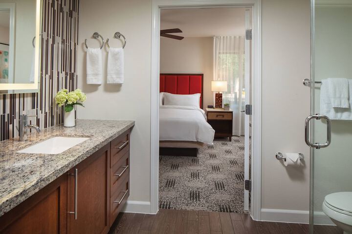 Room 17 of 50