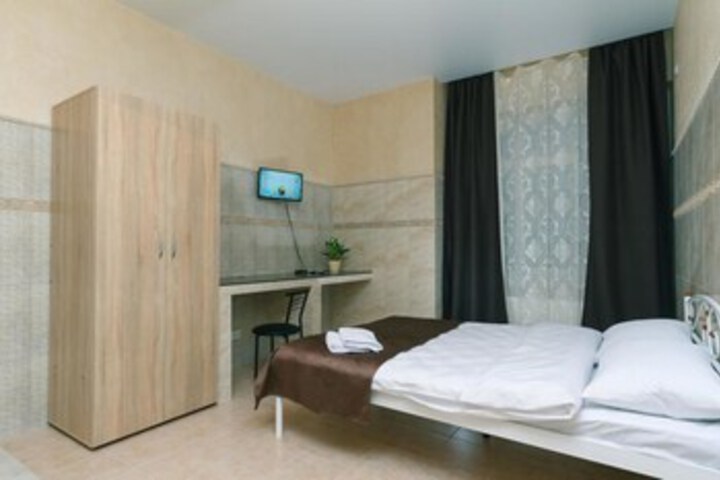 Room 25 of 72