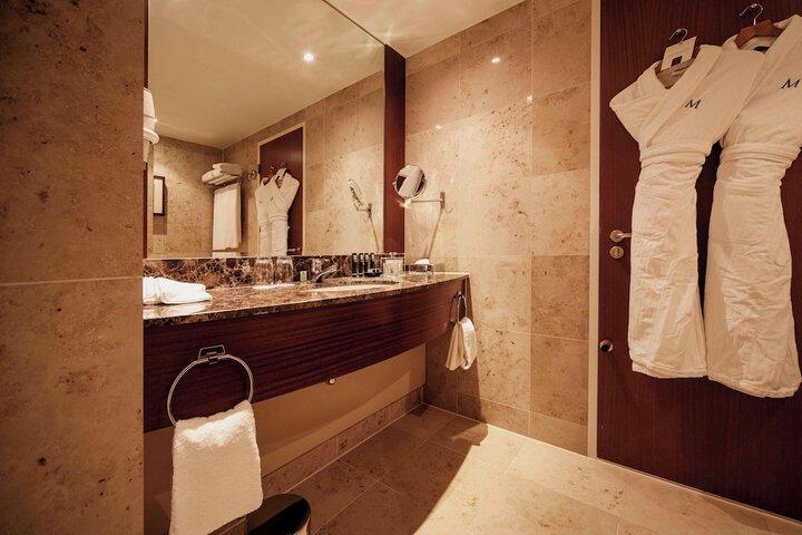 Bathroom Interior Photo