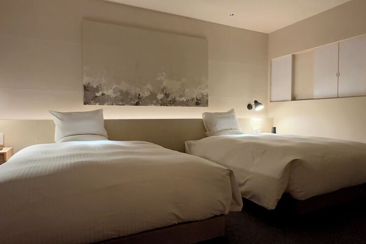 Room 38 of 98