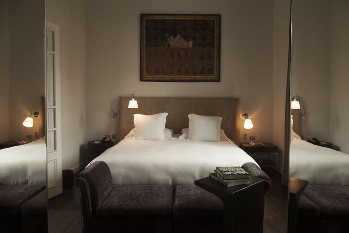 Room 8 of 45