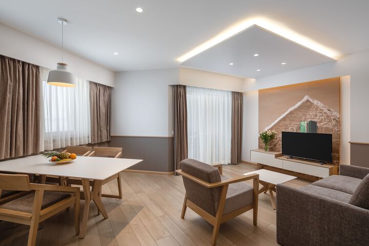 Room 35 of 149