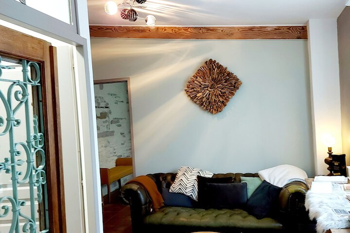 Room 9 of 17