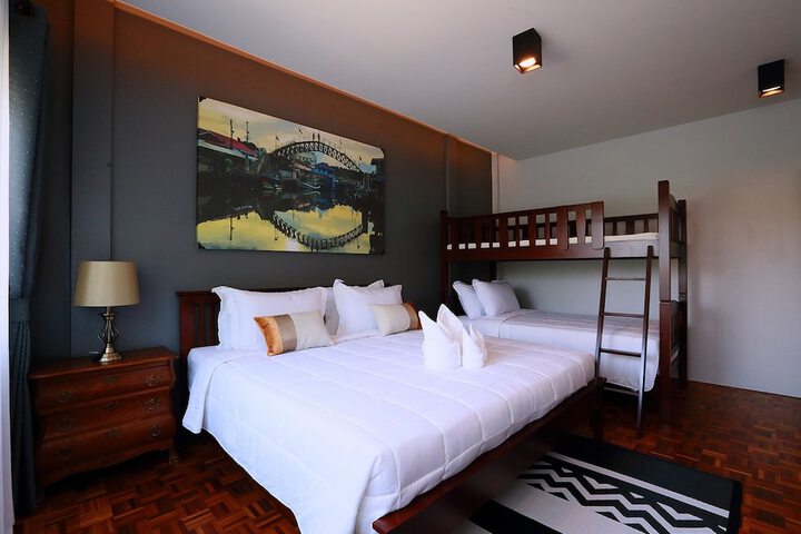 Room 21 of 39