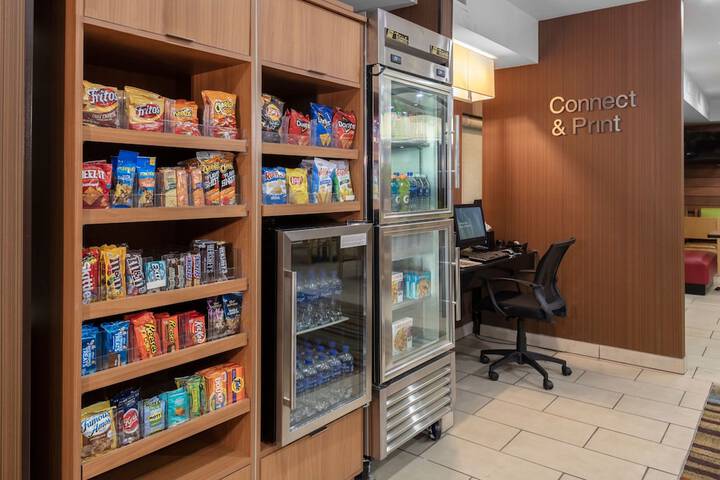 Snack bar
