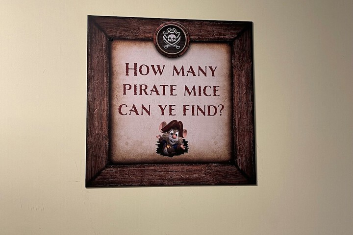 Room 60 of 135