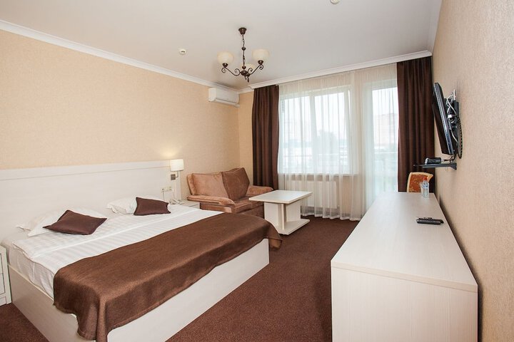 Room 21 of 49