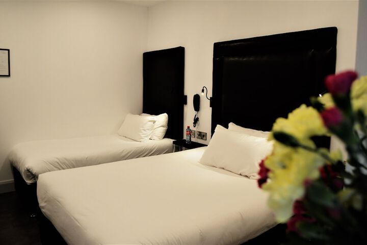Room 66 of 219