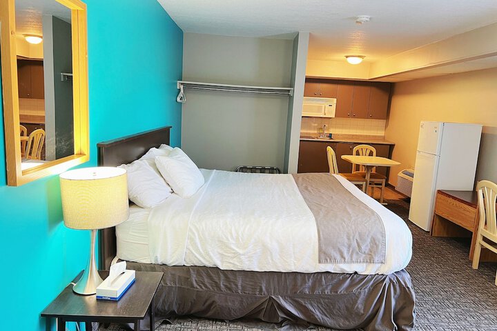 Room 2 of 29