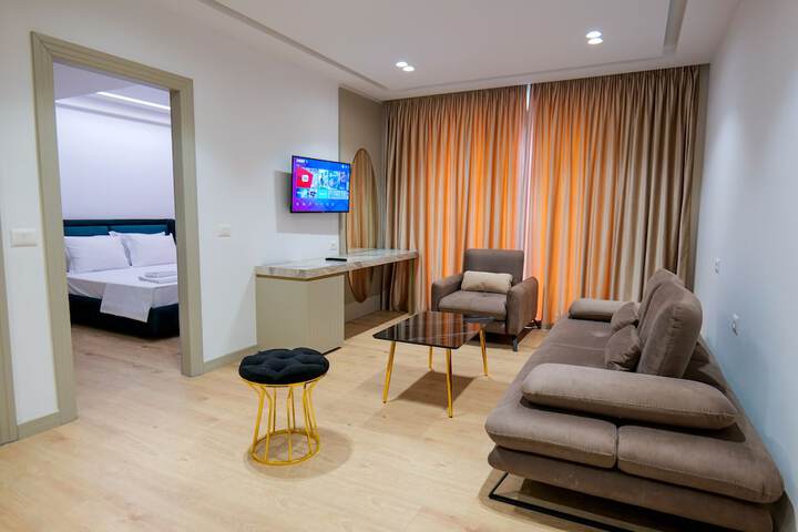 Room 58 of 102