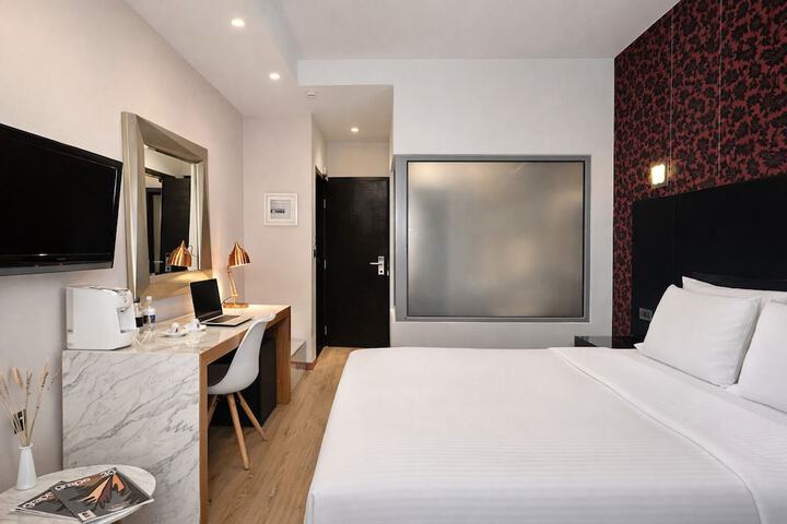 Room 39 of 60