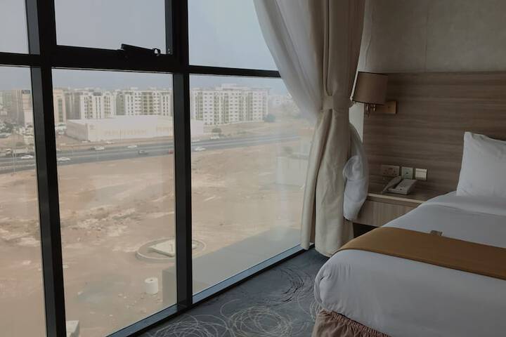 Room 30 of 76