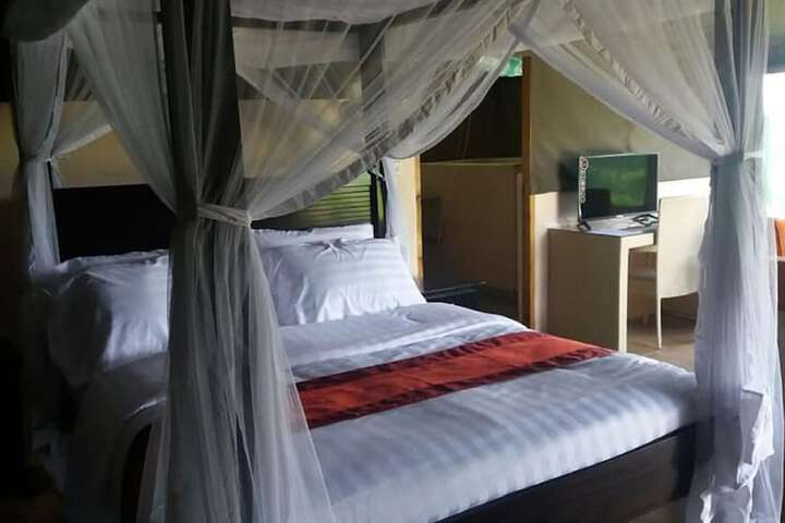 Room 3 of 17