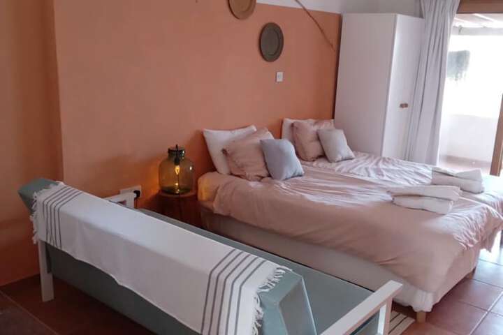 Room 3 of 15