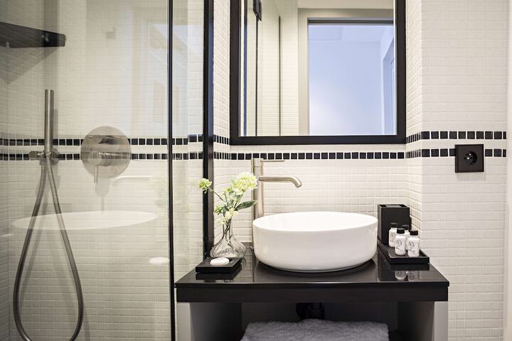 Bath Interior