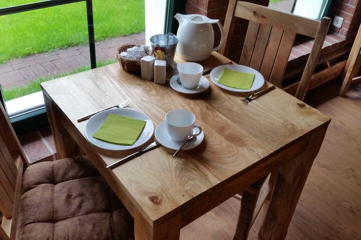 Breakfast/Coffee Service 23 of 64