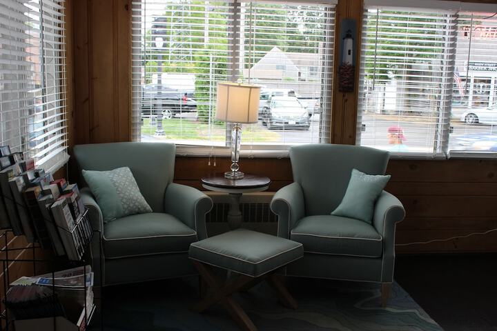 Hotel Interior 3 of 36