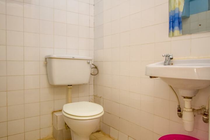 Room 20 of 27