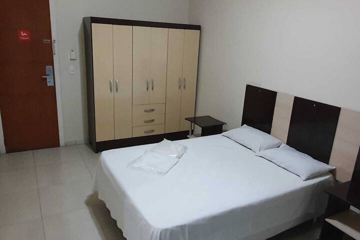 Room 40 of 67