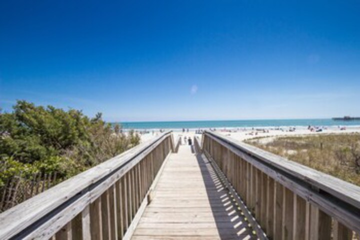 Beach 19 of 61