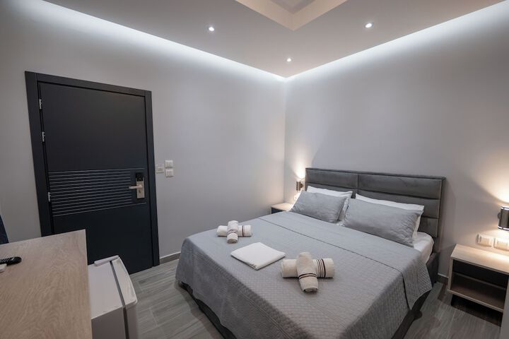 Room 3 of 13