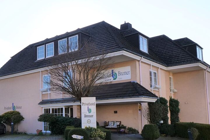Privathotel Bremer in Bergisch Gladbach