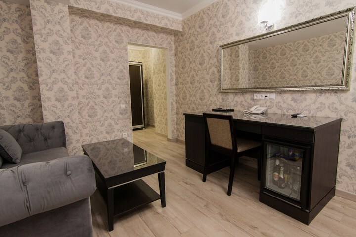 Room 60 of 151